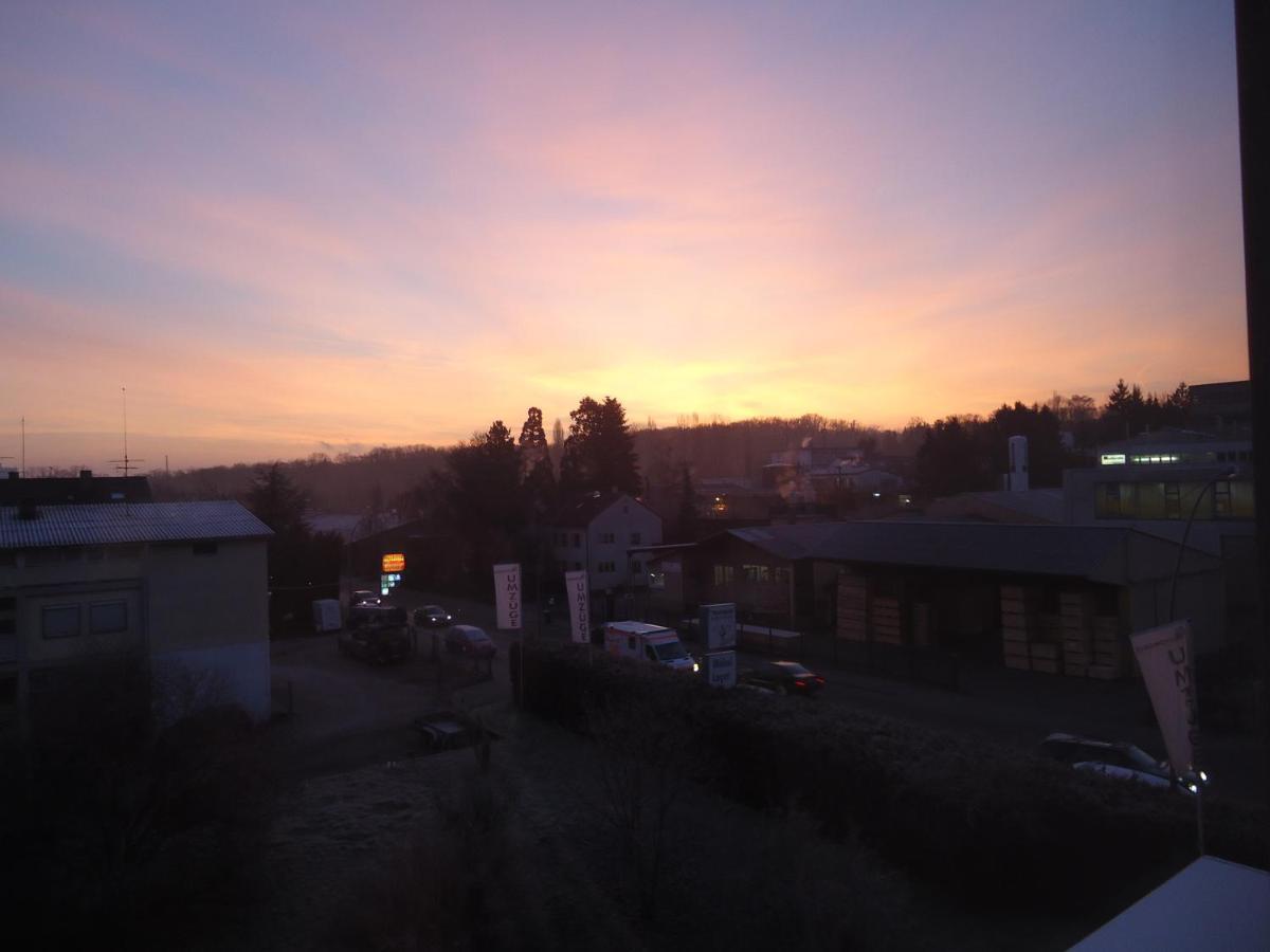 Enjoyhotel Garni Korntal Stuttgart B&B Zewnętrze zdjęcie