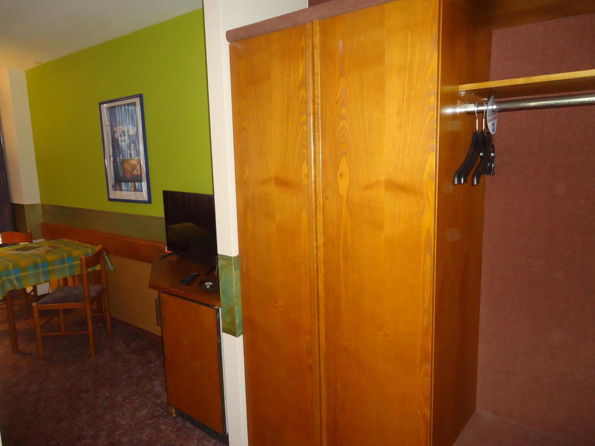 Enjoyhotel Garni Korntal Stuttgart B&B Zewnętrze zdjęcie