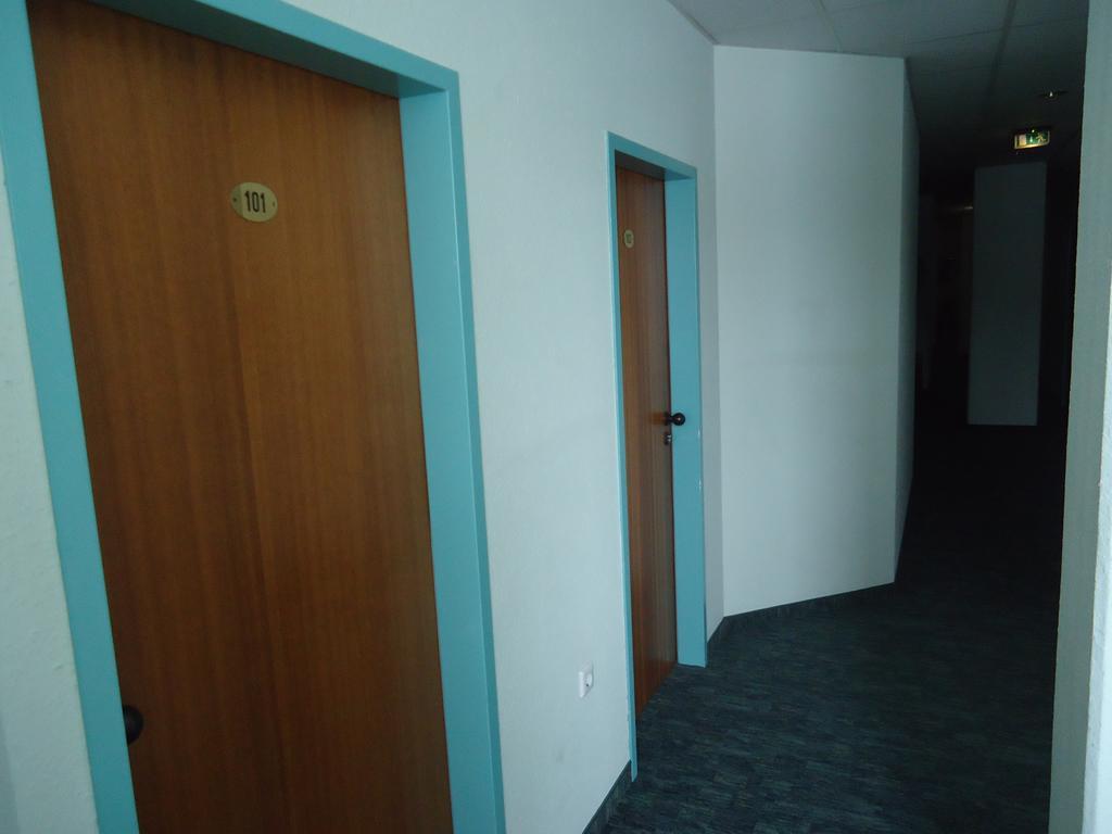 Enjoyhotel Garni Korntal Stuttgart B&B Zewnętrze zdjęcie