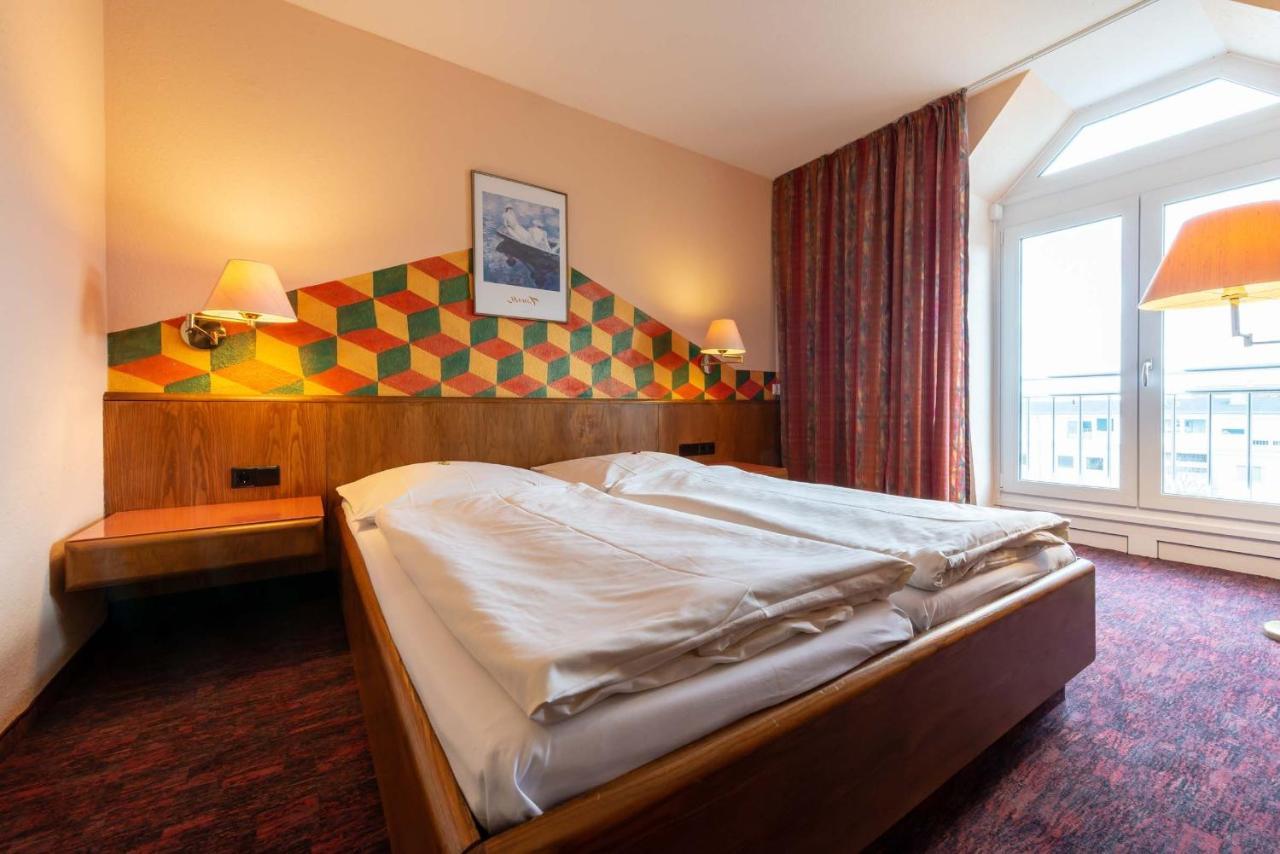 Enjoyhotel Garni Korntal Stuttgart B&B Zewnętrze zdjęcie