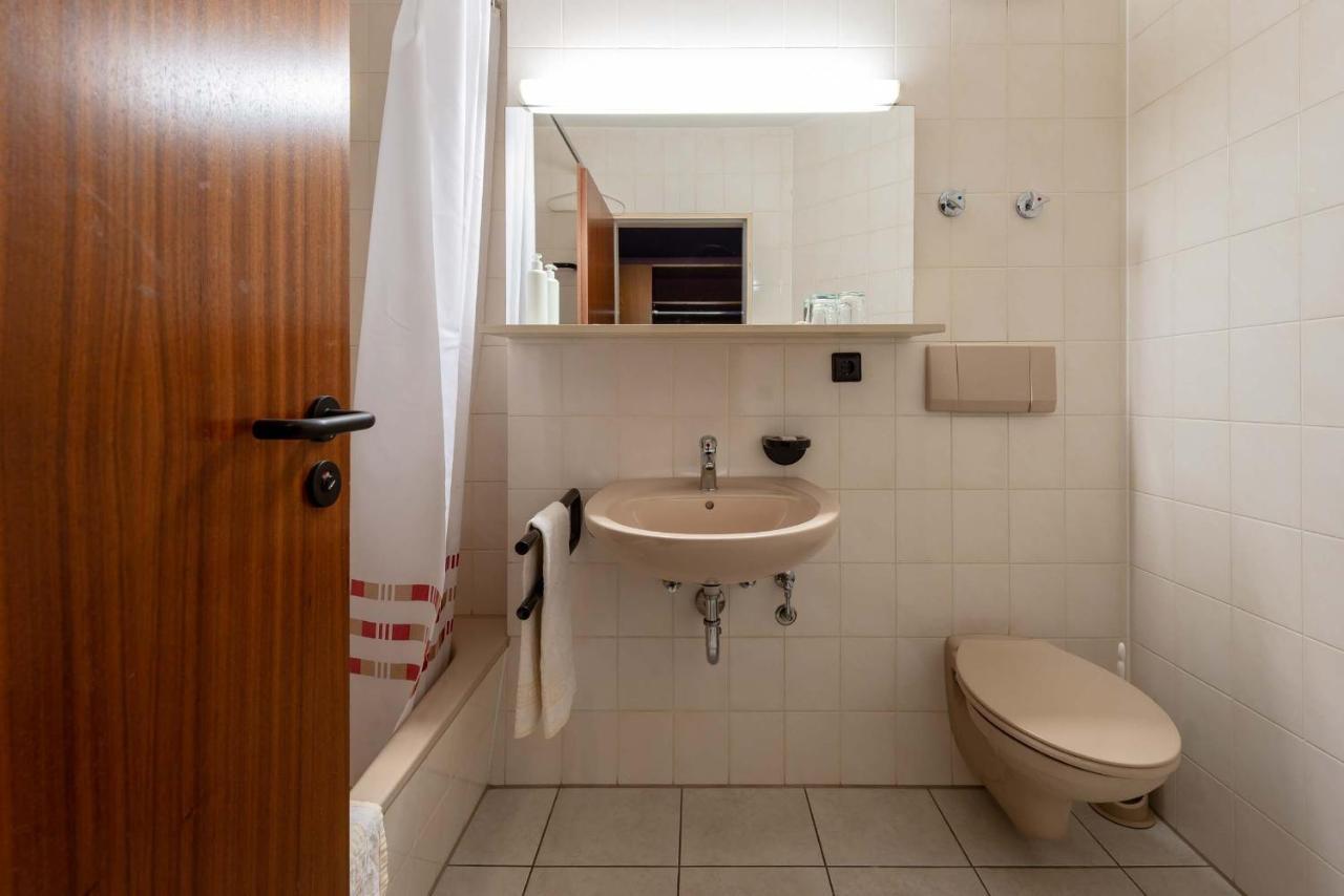 Enjoyhotel Garni Korntal Stuttgart B&B Zewnętrze zdjęcie