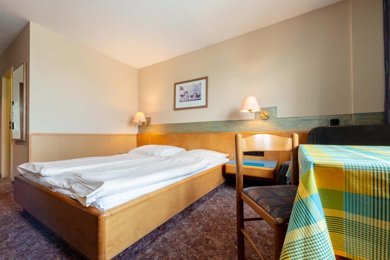 Enjoyhotel Garni Korntal Stuttgart B&B Zewnętrze zdjęcie